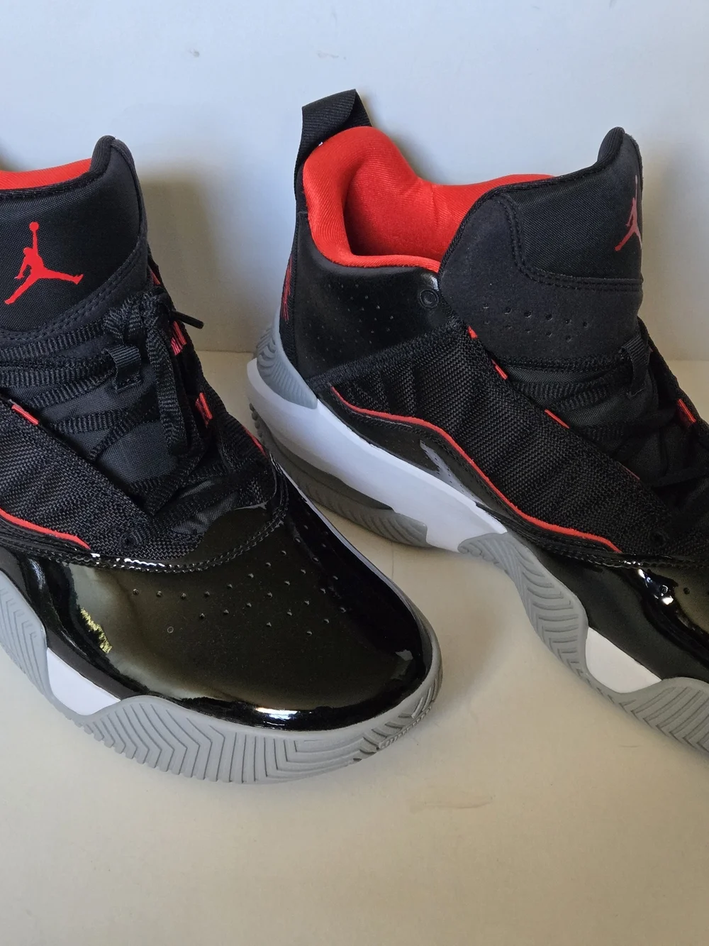 Nike Air Jordan Stay Loyal Black Red White DB2884-001 Mens NEW Shoes 10.5 Flight